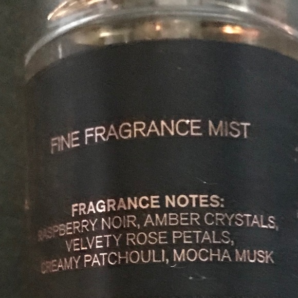 Bath & Body Works Into The Night Fine Fragrance Mist 8 fl oz/236 ml - Picture 14 of 16